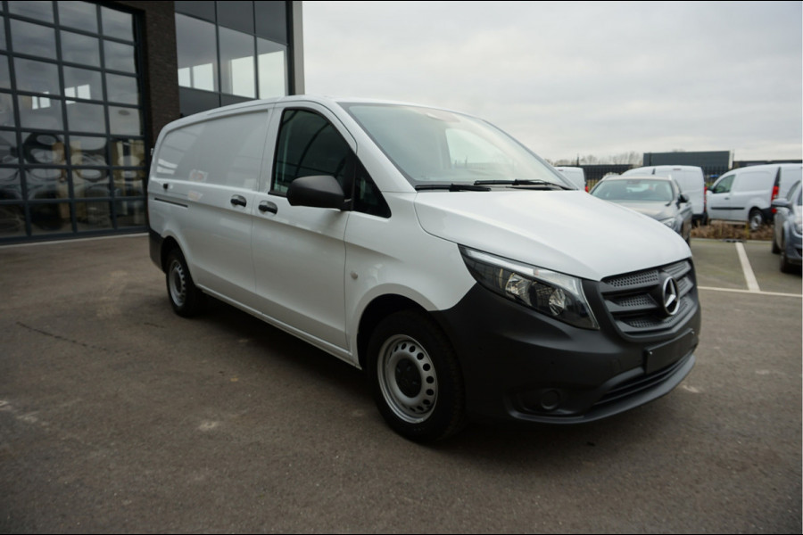 Mercedes-Benz Vito 116 CDI Lang 9G-TRONIC / Audio 30 / Camera / Parkeersensoren / Carplay navigatie / Airco / 270 Graden achterdeuren