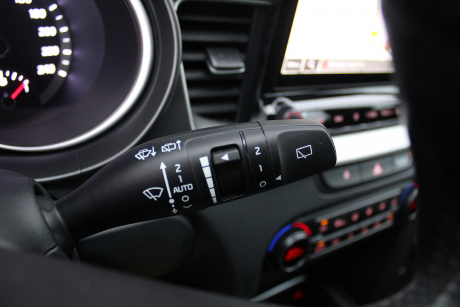 Kia Ceed Sportswagon 1.5 T-GDi MHEV DynamicLine | Navi | Camera | Airco | Cruise | 16" LM |