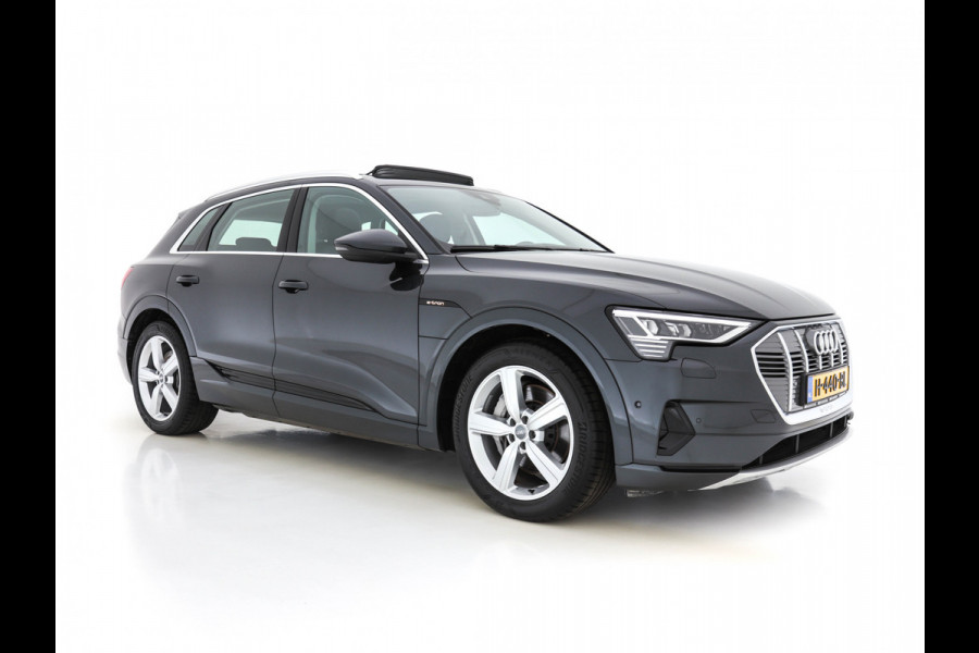 Audi e-tron E-tron 50 Quattro Launch Edition-Plus 71 kWh (EX-BTW = €41.194,-) *PANO | ADAPT.CRUISE | FULL-LED | VIRTUAL-COCKPIT | NAVI-FULLMAP | KEYLESS | BLIND-SPOT | VOLLEDER | MEMORY | ECC | PDC*