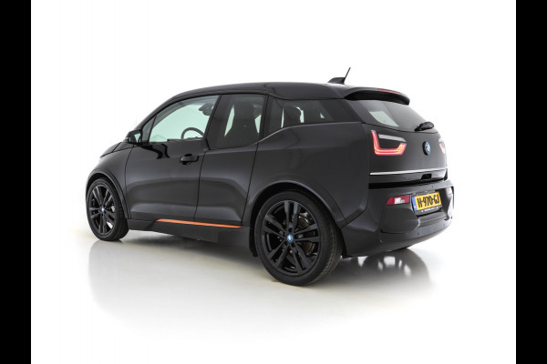 BMW i3 S 120Ah 42 kWh Edition-Road-Style [ 3-Fase ] (INCL-BTW ) Aut * HEAT-PUMP | CCS-FAST-LOADER | STELLAR-VOLLEDER | NAVI-FULLMAP | HARMAN/KARDON-SURROUND | FULL-LED | KEYLESS | CAMERA | DAB | DIGI-COCKPIT | CRUISE | COMFORT-SEATS | 20"ALU*