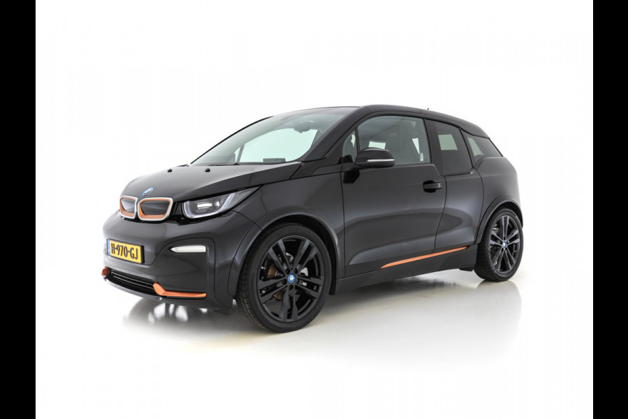 BMW i3 S 120Ah 42 kWh Edition-Road-Style [ 3-Fase ] (INCL-BTW ) Aut * HEAT-PUMP | CCS-FAST-LOADER | STELLAR-VOLLEDER | NAVI-FULLMAP | HARMAN/KARDON-SURROUND | FULL-LED | KEYLESS | CAMERA | DAB | DIGI-COCKPIT | CRUISE | COMFORT-SEATS | 20"ALU*