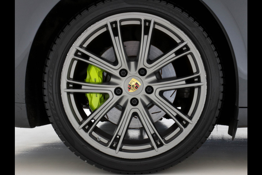 Porsche Panamera Sport Turismo Sport-Chrono-Pack 2.9 4 E-Hybrid [NL-AUTO] Aut. *PANO | NAPPA-VOLLEDER | FULL-LED | NAVI-FULLMAP | AIR-SUSPENSION | KEYLESS | BOSE-SURROUND | SOFT-CLOSE | ADAPT-CRUISE | SURROUND-VIEW | DAB | MEMORY-PACK | APP.CONNECT | SPORT-SEATS |