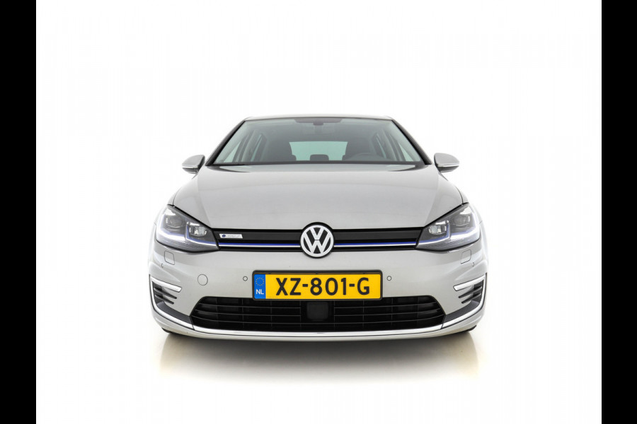 Volkswagen e-Golf (INCL-BTW) *HEATPUMP | VOLLEDER | FULL-LED | ADAPTIVE-CRUISE | VIRTUAL-COCKPIT |  KEYLESS | CAMERA | ECC | PDC | APP-CONNECT | COMFORT-SEATS | 17"ALU*