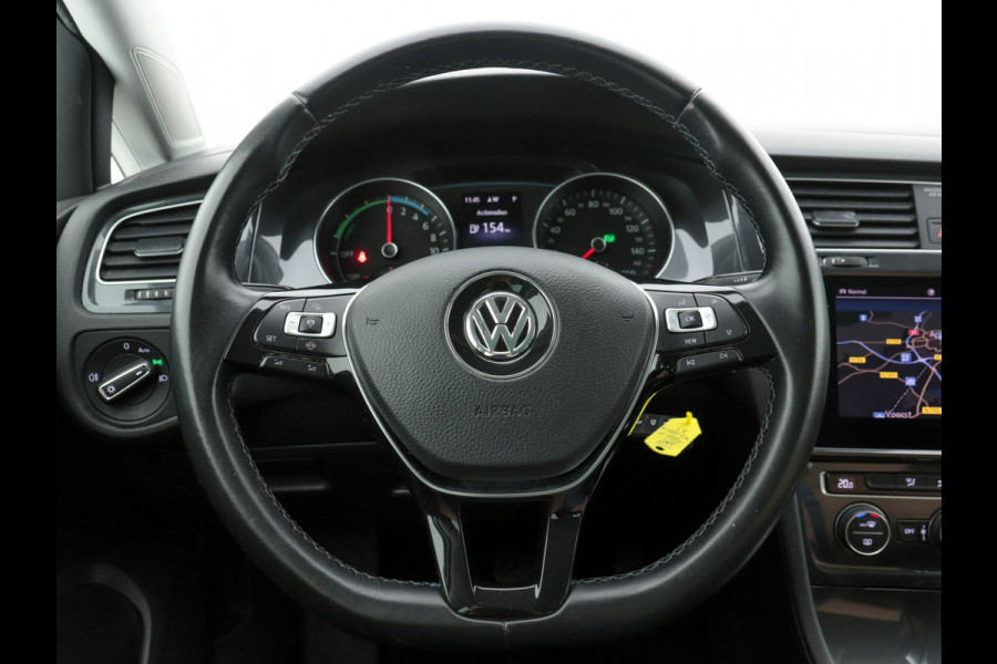 Volkswagen e-Golf Navigation-Pack Mirror-Pack (INCL-BTW) Aut. *HEAT-PUMP | FULL-LED | NAVI-FULLMAP | ADAPTIVE-CRUISE | ECC | CAMERA |  PDC | APP-CONNECT | LANE-ASSIST | 16" ALU*