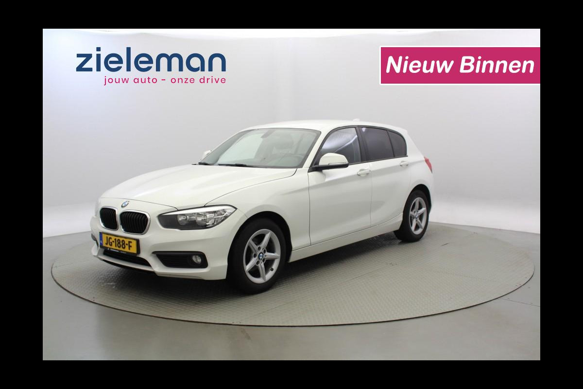 BMW 1-serie 116i 5 deurs SportLine - Navi, Clima