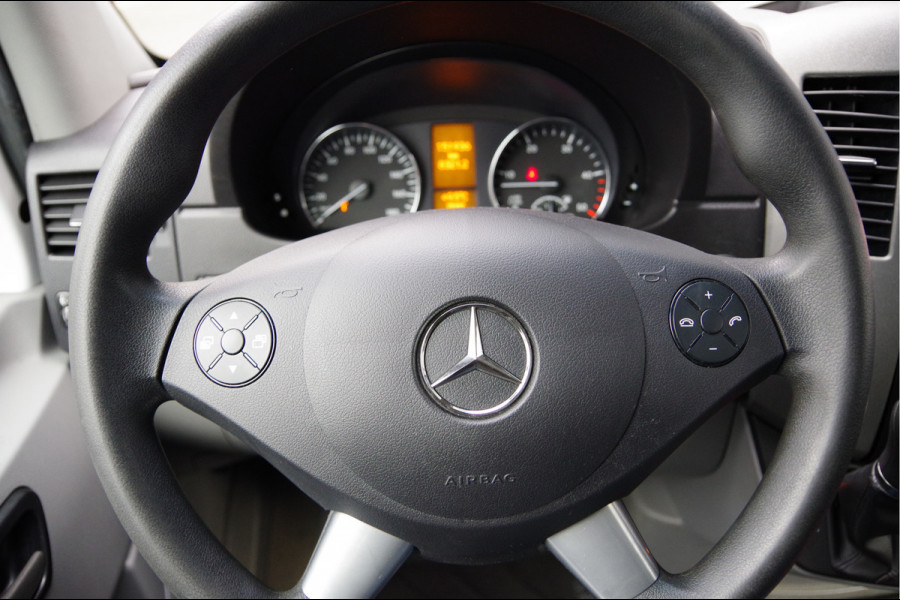 Mercedes-Benz Sprinter 519 3.0 CDI V6 3P, BAKWAGEN/LAADKLEP, AUT. DUBBEL LUCHT, CAMERA, NAVI, AIRCO, ZIJDEUR,