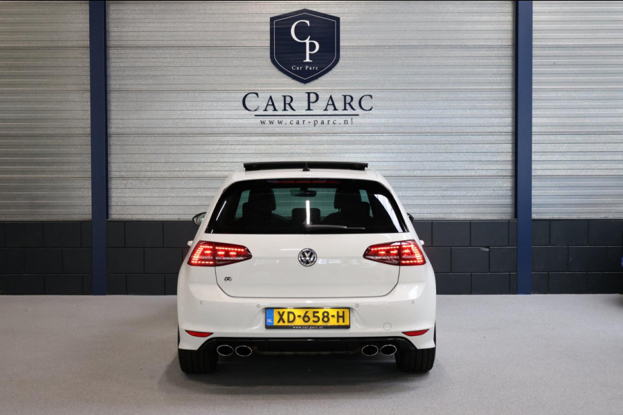 Volkswagen Golf 2.0 TSI R 4Motion LED/PANORAMADAK/LEER+S.VERWARMING/CAM/19" LMV/CRUISE/ECC/12 MDN GARANTIE!