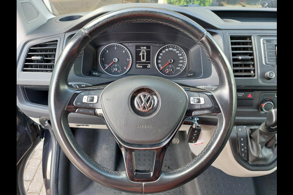 Volkswagen Transporter 2.0 TDI L2H1 Highline | PDC V+A | Leer | Bumpers in kleur | Sidebars | 18" LMV
