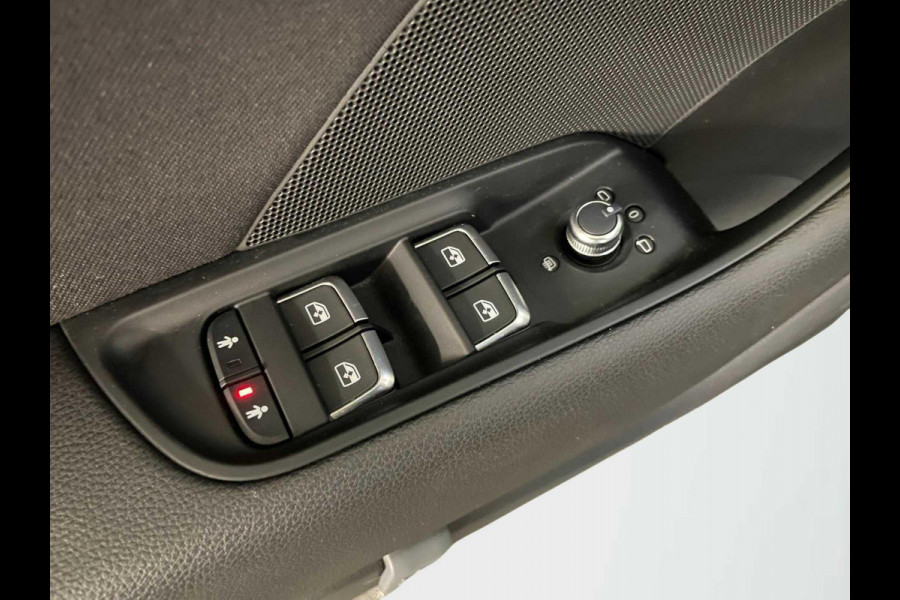 Audi A3 Sportback 1.0 TFSI Sport Lease Edition LED VERL. NAVI 18"lm velgen