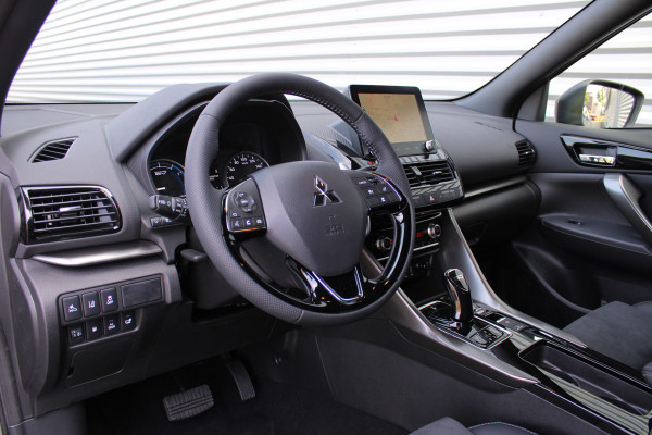 Mitsubishi Eclipse Cross 2.4 PHEV Black Edition | Nieuw | Direct Leverbaar | 8 Jaar Garantie | Private Lease vanaf €525,- per maand |