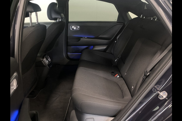 Hyundai IONIQ 6 Connect 77 kWh Van €56.290,- voor  €50.290,-