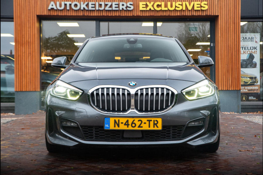 BMW 1-serie 118d High Executive M Pakket Panodak Navi Stoelve