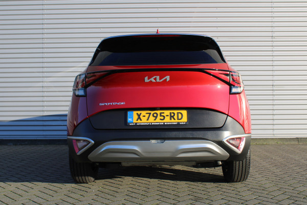 Kia Sportage 1.6 T-GDi MHEV DynamicLine | Airco | Cruise | Camera | 17" LM | Stuurwiel verwarmd | Apple Carplay | Android auto |