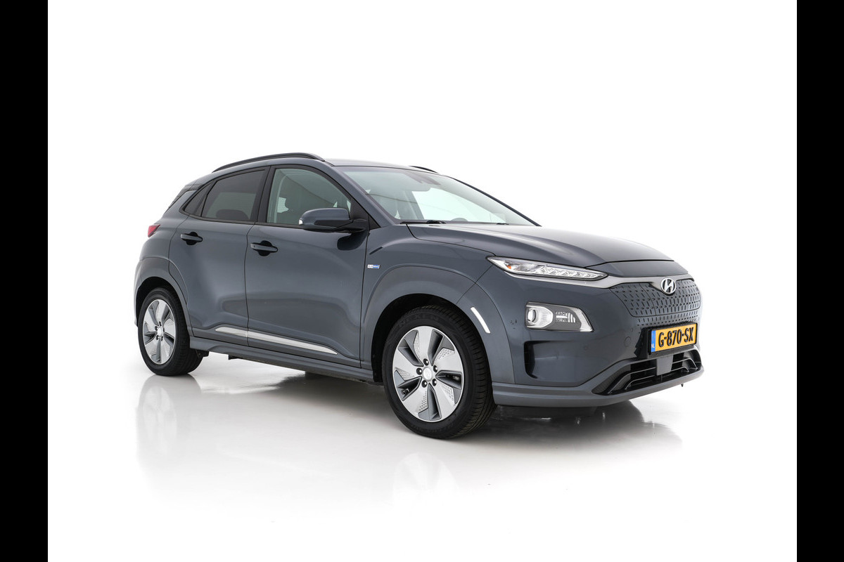 Hyundai Kona EV Premium 64 kWh (INCL-BTW) *ACC | HUD | VOLLEDER | KEYLESS | KRELL-AUDIO | CAMERA | BLIND-SPOT | NAVI-FULLMAP | ECC | PDC | LANE-ASSIST | DAB | COMFORT-SEATS | VIRTUAL-COCKPIT*