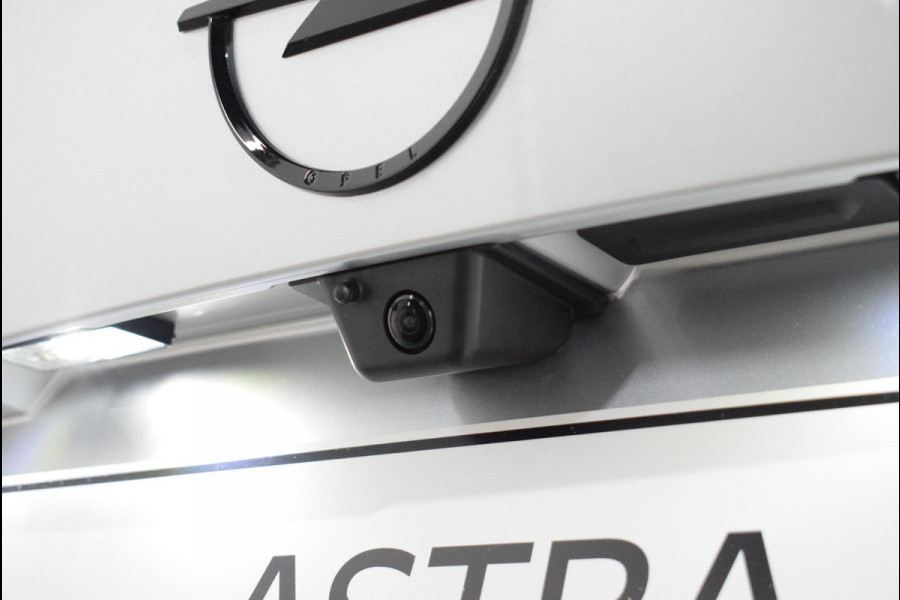 Opel Astra Sports Tourer 1.2 Level 4 AUTOMAAT | SCHUIFKANTELDAK | 360° CAMERA | CARPLAY | NAVIGATIE | WINTERPAKKET | € 5.250,- kentekenvoordeel!