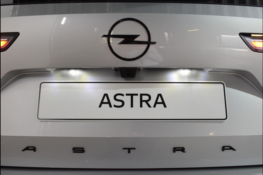 Opel Astra Sports Tourer 1.2 Level 4 AUTOMAAT | SCHUIFKANTELDAK | 360° CAMERA | CARPLAY | NAVIGATIE | WINTERPAKKET | € 5.250,- kentekenvoordeel!