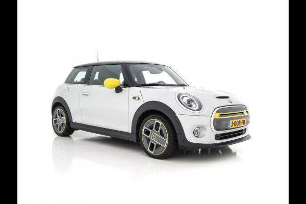 MINI Mini Electric Charged 33 kWh Mini-Excitement-Pack [3-Fase] (INCL-BTW) *FULL-LEATHER | HARMAN/KARDON-AUDIO | FULL-LED | KEYLESS | CAMERA | NAVI-FULLMAP | ECC | PDC | CRUISE | SPORT-SEATS | DIGI-COCKPIT | DAB | HUD | AMBIENT-LIGHT | 17"ALU*