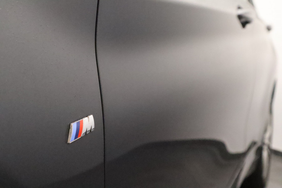 BMW X1 sDrive20i High Executive M-sport Full-led Navigatie 18'lmv