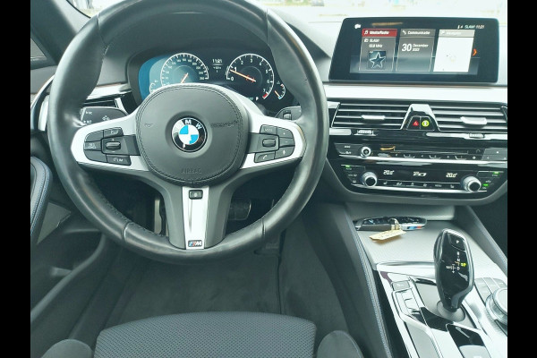 BMW 5 Serie 530i High Executive Edition M-Sport pakket virtueel, navigatie, sportstoelen