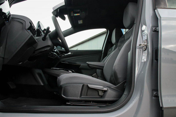 Volkswagen ID.4 52kWh 148pk Performance Pure! 1e|DLR|Virtual Cockpit|LED|ID Light|NAVI|CarPlay|DAB+|Sfeerverlichting|Spiegelpakket