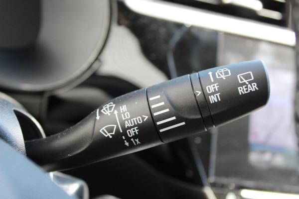 Opel Corsa 1.2 Turbo Elegance 100 PK | Navigatie| Apple Carplay/Android Auto | Bluetooth
