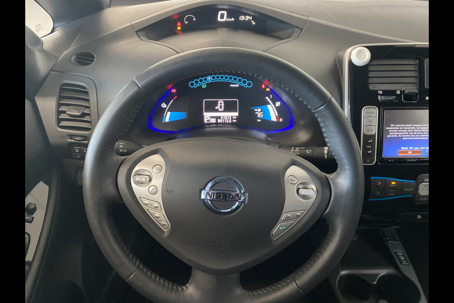 Nissan Leaf Tekna 24 kWh | leder | navi | stoelverwarming |