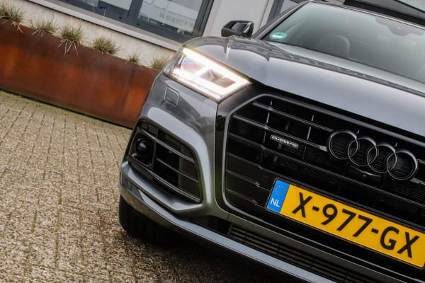 Audi Q5 55 TFSI e Quattro Competition Pro Line S S-Line 367pk Automaat! 1e Eig|Panoramadak|Virtual Cockpit|S kuipstoelen|B&O|Black