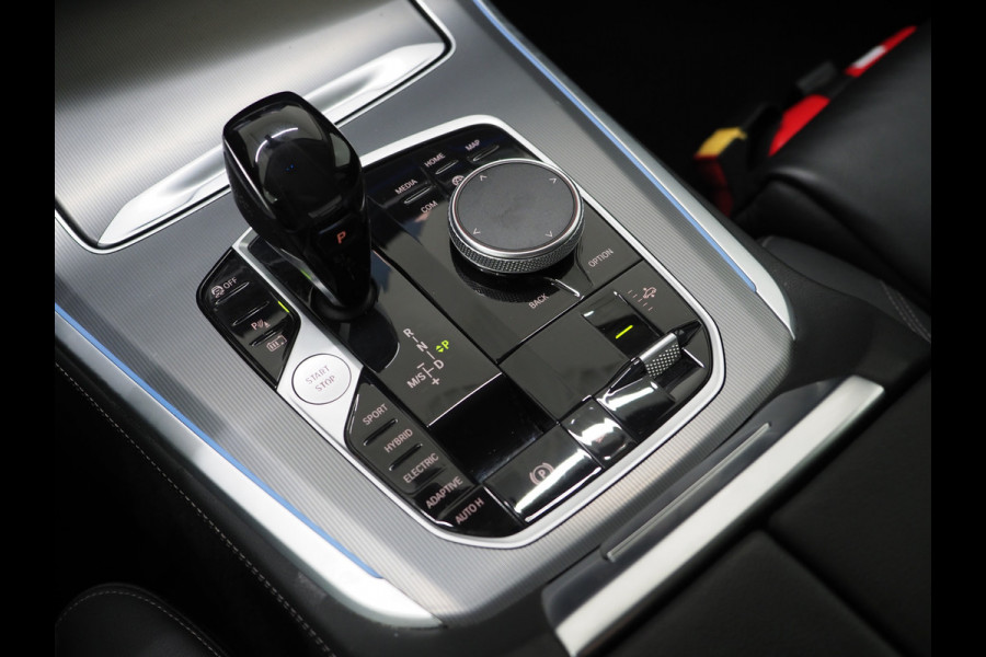 BMW X5 xDrive45e High Executive | Luchtvering | Adaptive Cruise | Memory | Carplay