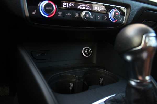 Audi A3 Sportback 40 e-tron Advance Sport BTW | S-line | Virtual | ACC | Bruin leder