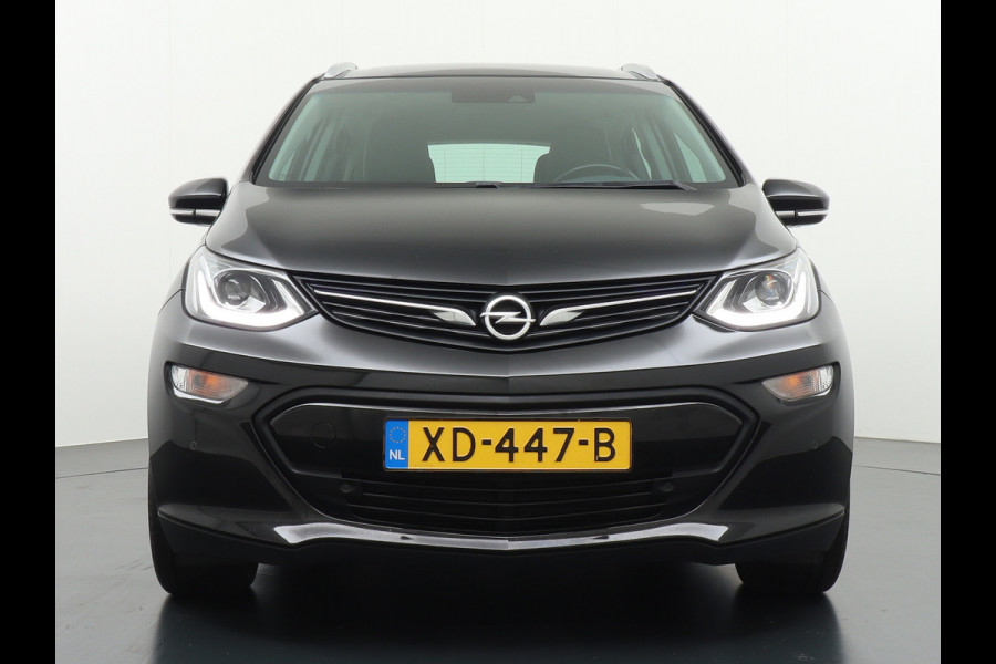 Opel Ampera-E 65 kWh NW Accu reeds vervangen Garantie Leer Navi Camera Pdc-A+Voor Dodehoek Autopilot Ecc Apps Bordherkenning Adaptive Cruise K Dab Voicecommand Multimedia WiFi voorber. Business executive 50.000 nieuw !