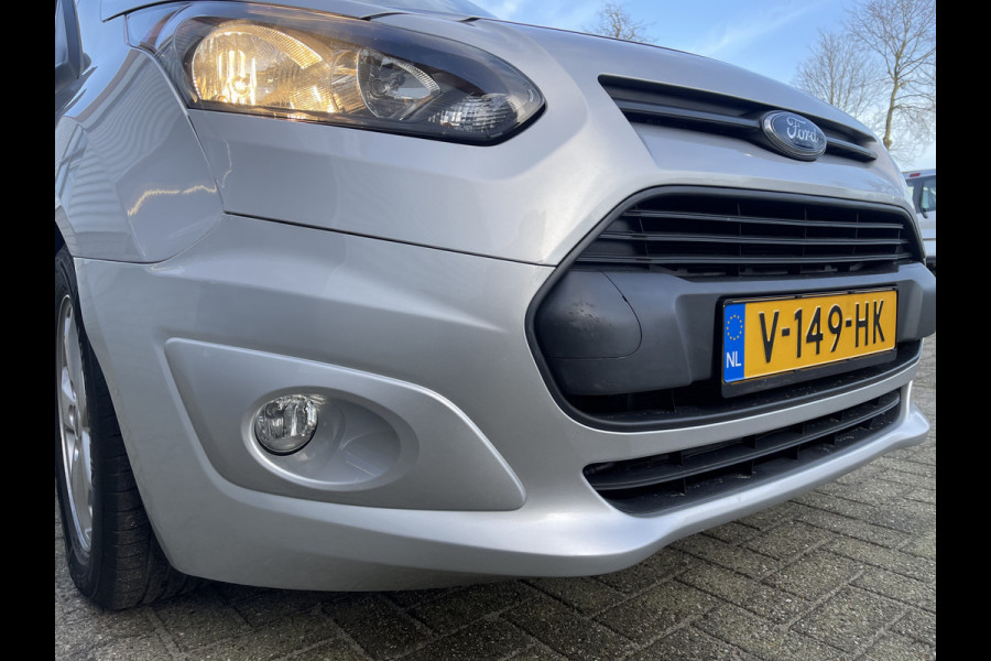 Ford Transit Connect 1.5 TDCI 100pk automaat L2 Trend / rijklaar € 13.950 ex btw / lease vanaf € 256 / Cargo Cool box koeling op accu en 220V aansluiting / airco / cruise / navi !