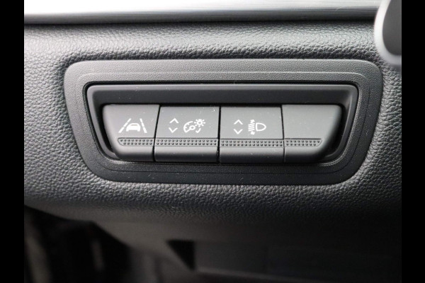 Renault Captur TCe 140pk Intens Camera | Climate | Navi | Parksens. v+a | 18" Velgen