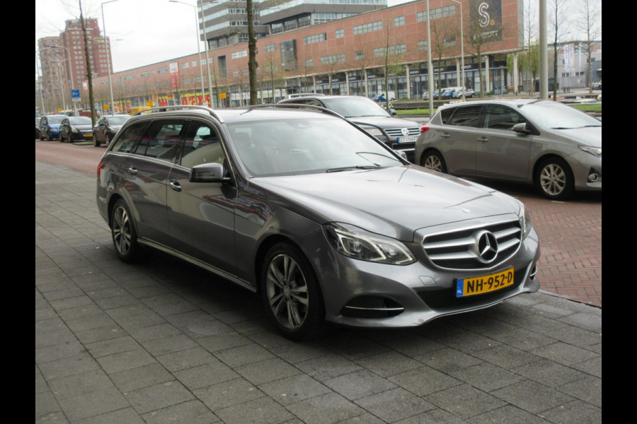 Mercedes-Benz E-Klasse Estate 220 BlueTEC Avantgarde Navi Leer