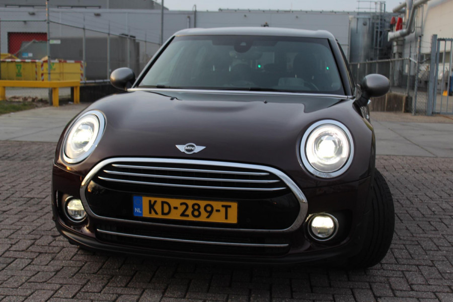 MINI Clubman 1.5 Cooper Chili Serious Business AUTOMAAT NAP CAMERA KEYLESS NAVI CLIMA DEALER ONDERHOUDEN