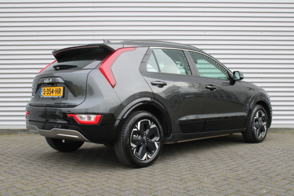 Kia Niro EV DynamicLine 64.8 kWh | Navi | Airco | Cruise | Camera | 17" LM | € 2000 subsidie mogelijk |