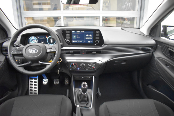 Hyundai Bayon 1.0 T-GDI Comfort VAN €28.890.- VOOR €26.830,-