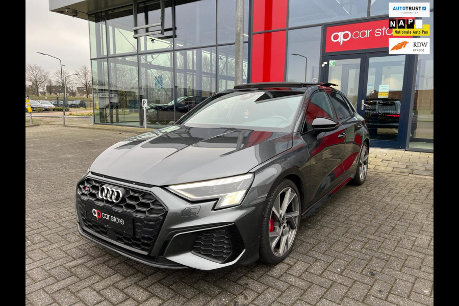 Audi S3 Sportback 2.0 TFSI S3 quattro Edition One