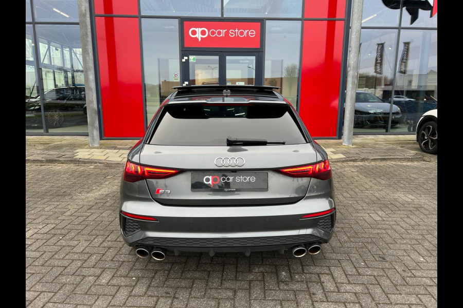 Audi S3 Sportback 2.0 TFSI S3 quattro Edition One