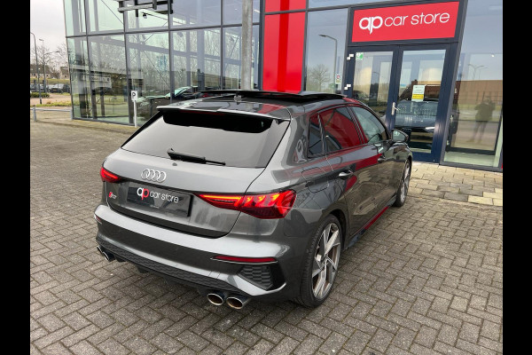 Audi S3 Sportback 2.0 TFSI S3 quattro Edition One