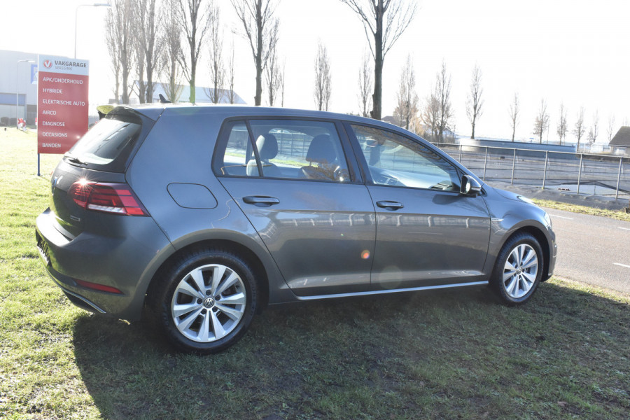 Volkswagen Golf 1.5 TSI Comfortline Business Automaat Airco