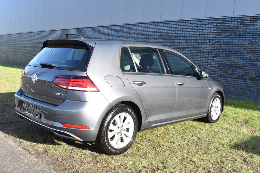 Volkswagen Golf 1.5 TSI Comfortline Business Automaat Airco