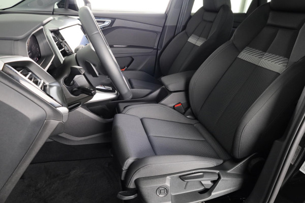 Audi Q4 e-tron 45 Advanced edition 82 kWh 286pk | Comfortpakket |  20 inch lichtmetalen velgen | Sportstoelen | Optiekpakket zwart