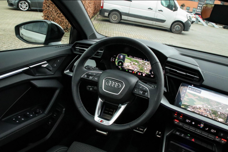 Audi A3 Sportback 40 TFSI e PHEV S Edition S-line 204pk S-Tronic! 1e|DLR|Kuipstoelen|Virtual Cockpit|Panoramadak|LED Matrix|Black