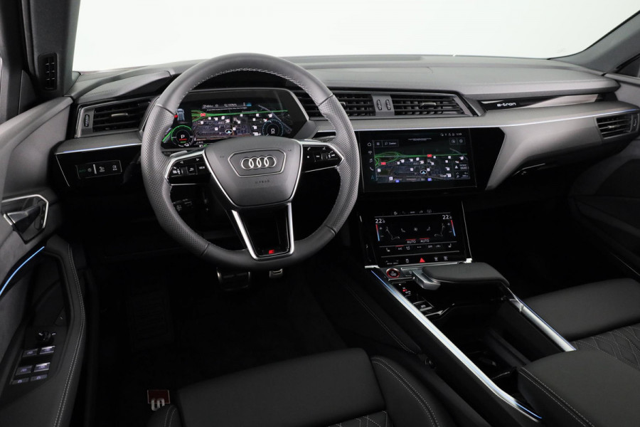Audi SQ8 e-tron S quattro SQ8 115 kWh 503pk | B&O | Panoramadak | Sportstoelen plus | Assistentiepakket Tour + City | Keyless