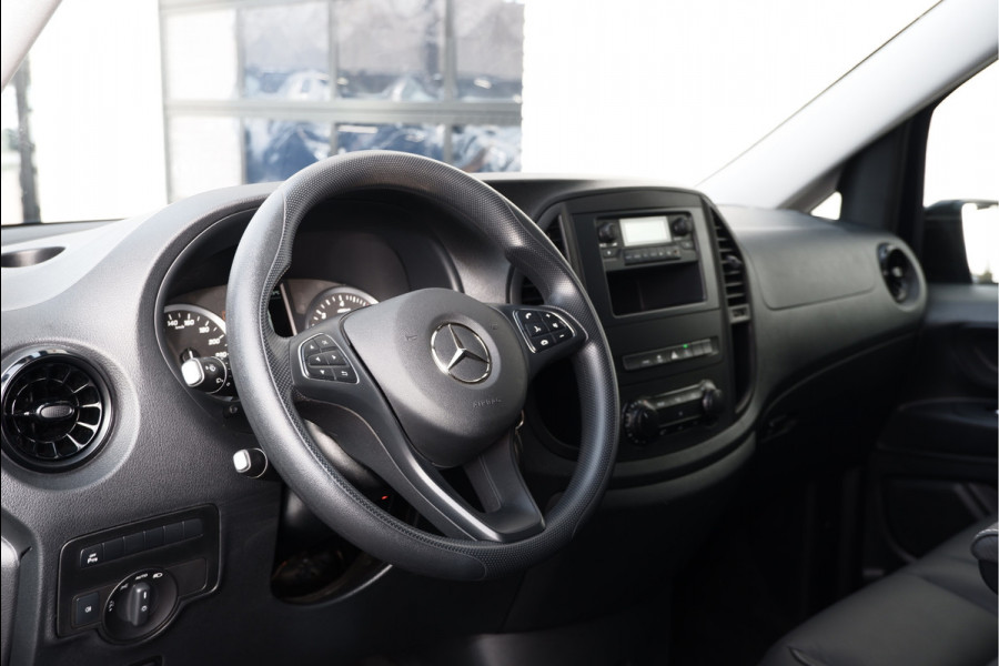 Mercedes-Benz Vito 116 CDI / Aut / DC / 2x Schuifdeur / Led-Xenon / Leer / 6-pers / Vol Opties / NIEUWSTAAT