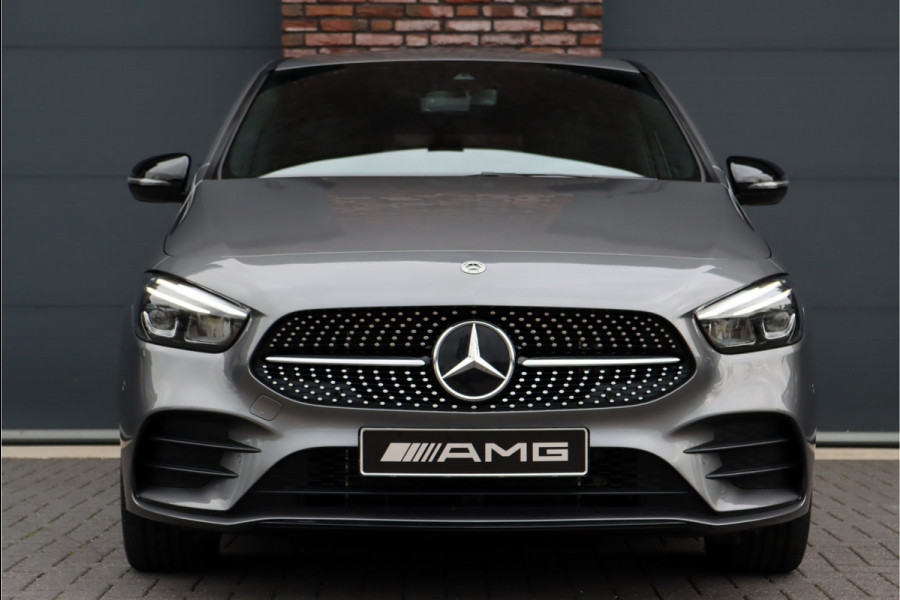 Mercedes-Benz B-Klasse 250 e Premium AMG Line Aut8 | Widescreen | Keyless Go | Camera | Trekhaak | Sfeerverlichting | Voorklimatisering | Cruise Control | Stoelverwarming | High Perf. LED | DAB |
