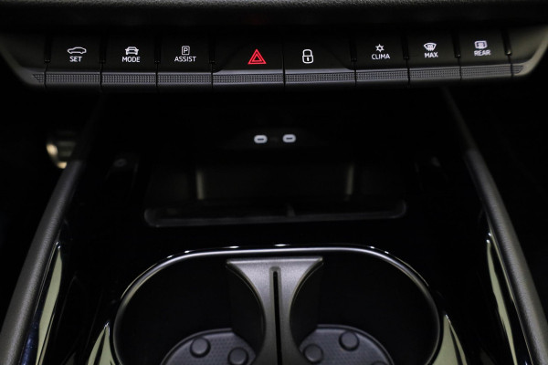 Škoda ENYAQ Coupé iV 60 Sportline 180pk Parkeercamera | Panoramadak | Navigatie | Blind-spot | Park-assist | Leder/alcantara