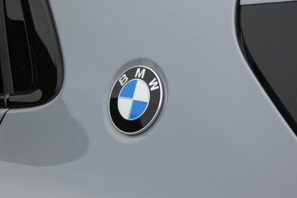 BMW X2 SDrive20i High Executive | M MESH EDITION | SPORTSTOELEN | AMBIANT VERLICHTING