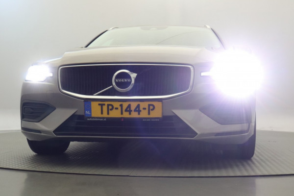 Volvo V60 2.0 D4 Momentum Automaat - Carplay, LED, Digital Cockpit