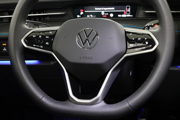 Volkswagen ID.7 Pro Business 77 kWh 286pk | Pano-dak| warmtepomp| alarm | Navi| verwarmde voorstoelen